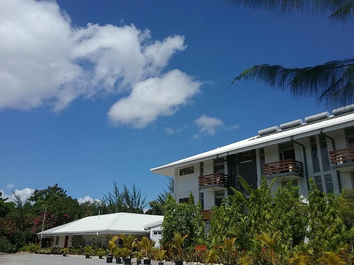 The Sanctuary Hotel Resort Spa Port Moresby Extérieur photo