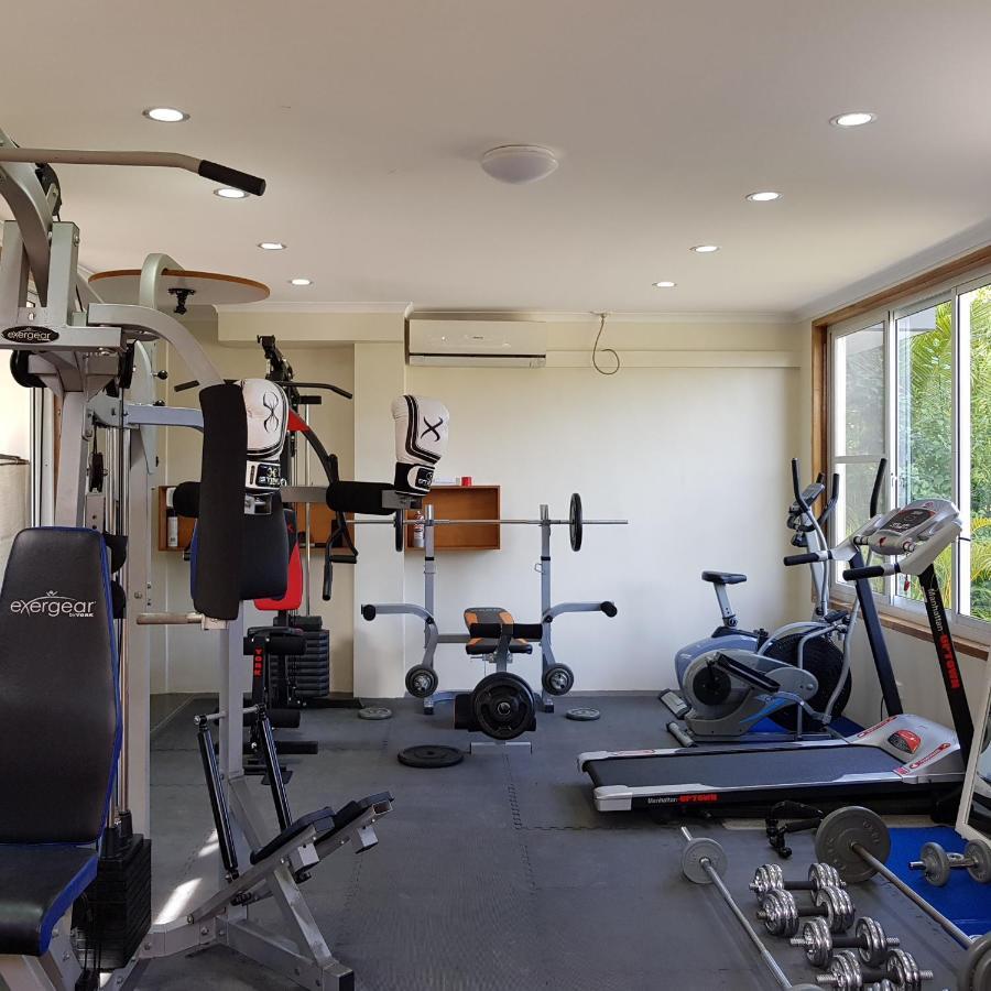 The Sanctuary Hotel Resort Spa Port Moresby Extérieur photo